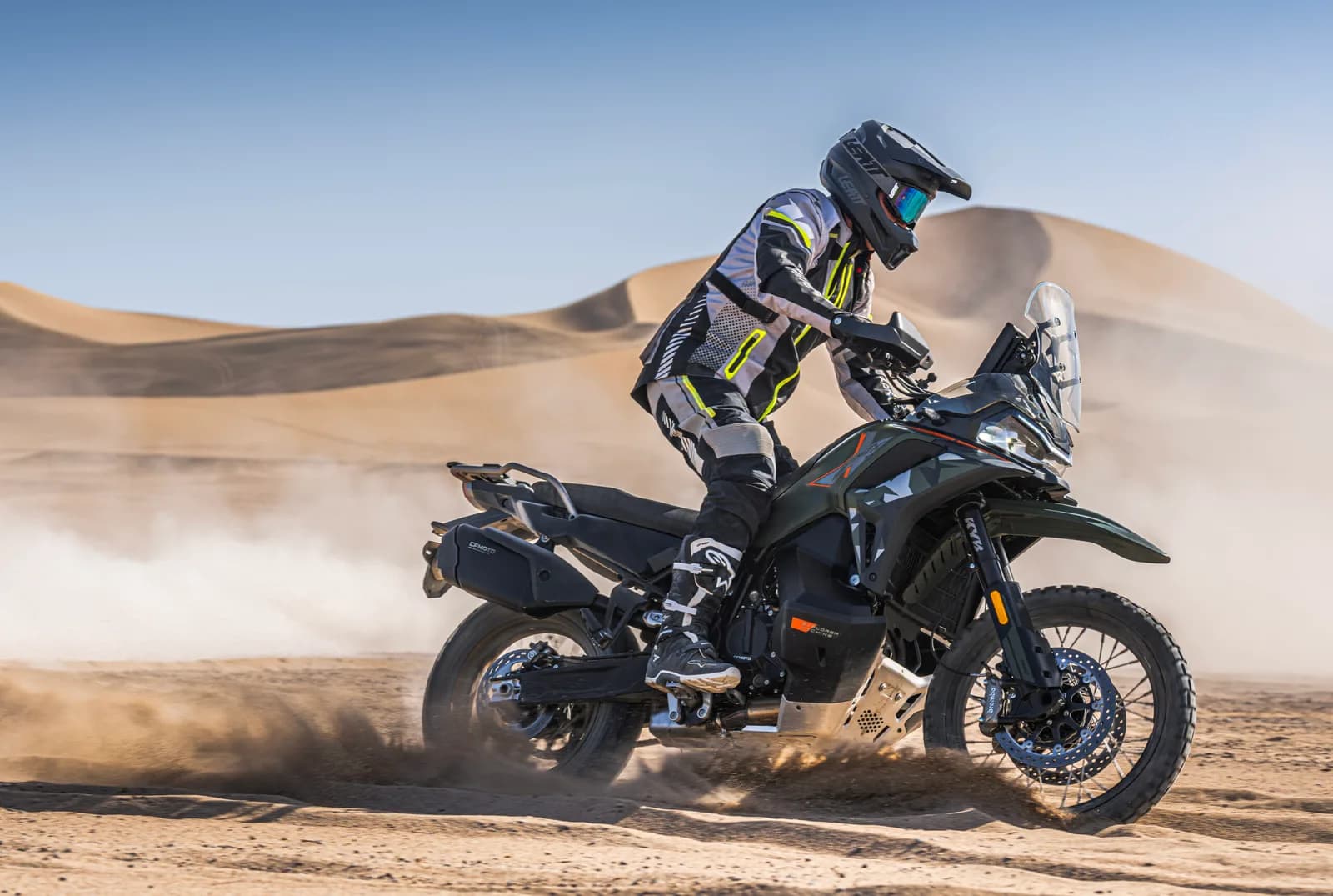 CFMoto 1000MT-X